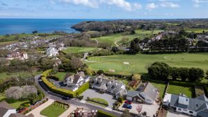 Photo 32- click for photo gallery